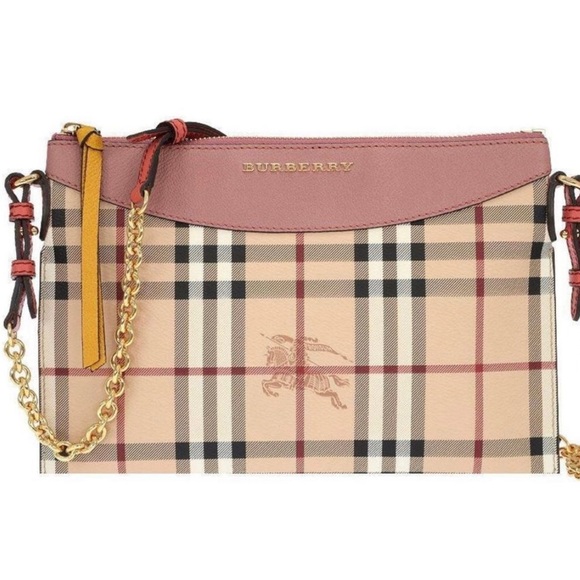 Burberry Handbags - Burberry Peyton Dusty crossbody bag